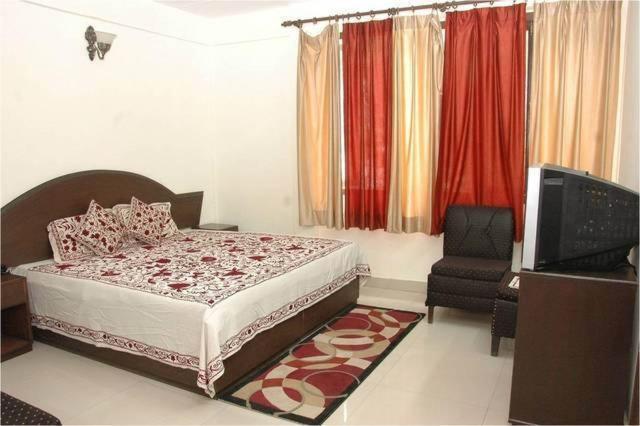 Hotel Surya Kiran ムスーリー 部屋 写真