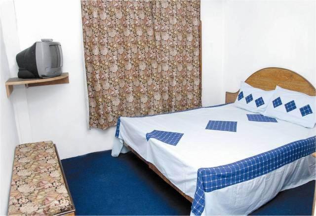 Hotel Surya Kiran ムスーリー エクステリア 写真
